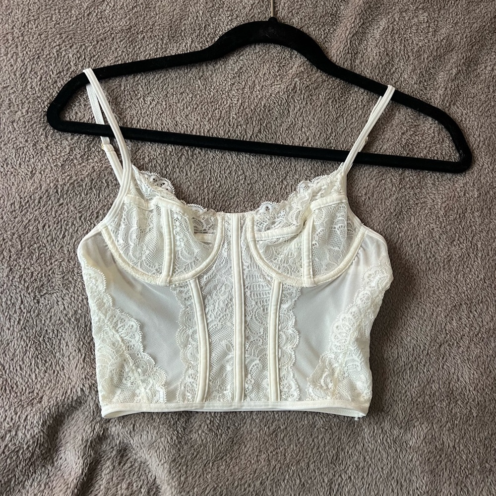 NWOT Princess Polly Brentwood Top White - Picture 2 of 4